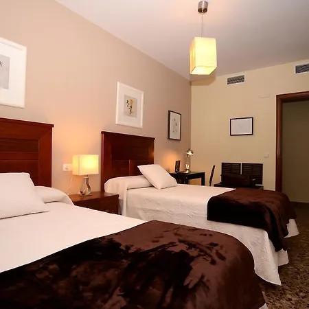 Turisticos Ceres Parking Gratis