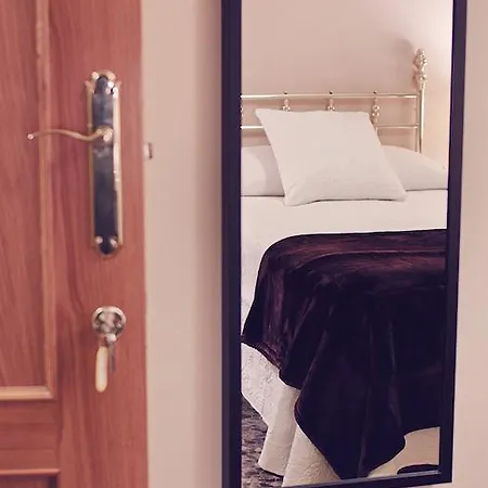 Turisticos Ceres Parking Gratis