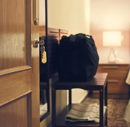 Turisticos Ceres Parking Gratis